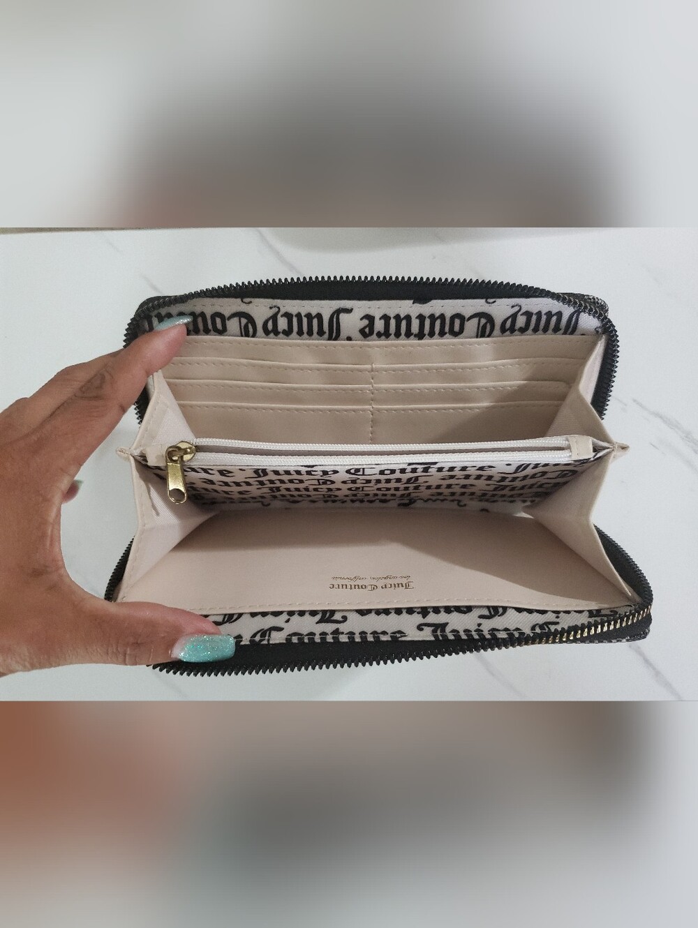 Juicy Couture Coated Canvas Logo Zip-Around Wallet NWOT - Picture 7 of 9